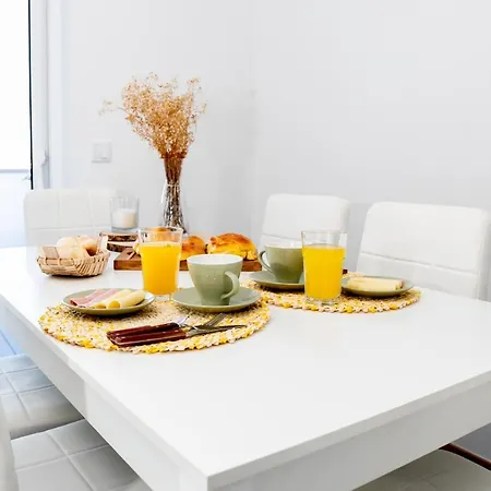 O Cardanho Dos Galfarritos - A Casa Dos Miudos 阿威罗